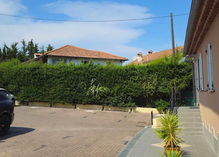 Grand T2 Meublé-juan Pins-logt8 Apartamento *