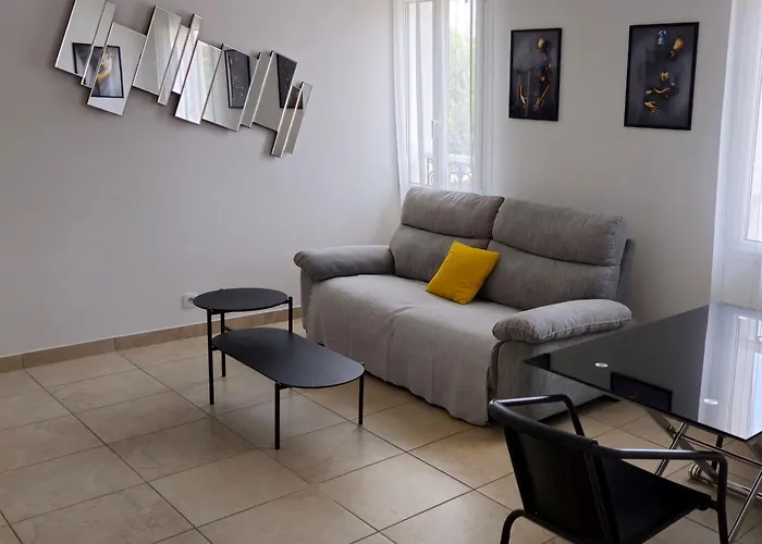 Apartamento Grand T2 Meublé-juan Pins-logt8